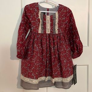 NWT- Isobella &Chloe Floral long sleeve dress (2T)
